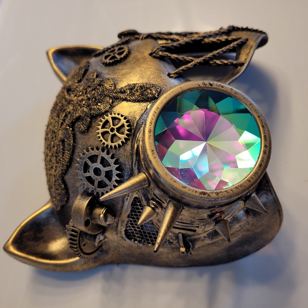Cat Steampunk Mask Antiqued Gold-tone Lace, Spikes, & Gears Rainbow Kaleidescope - Picture 7 of 16